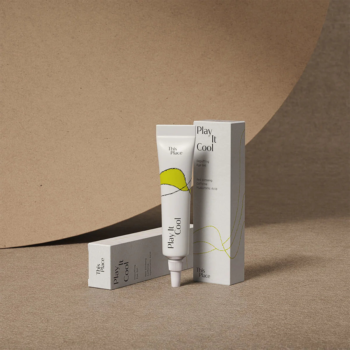 Play It Cool 10ml - Żel pod oczy z kwasem hialuronowym, kofeiną i czerwonym żeń-szeniem - Amabase