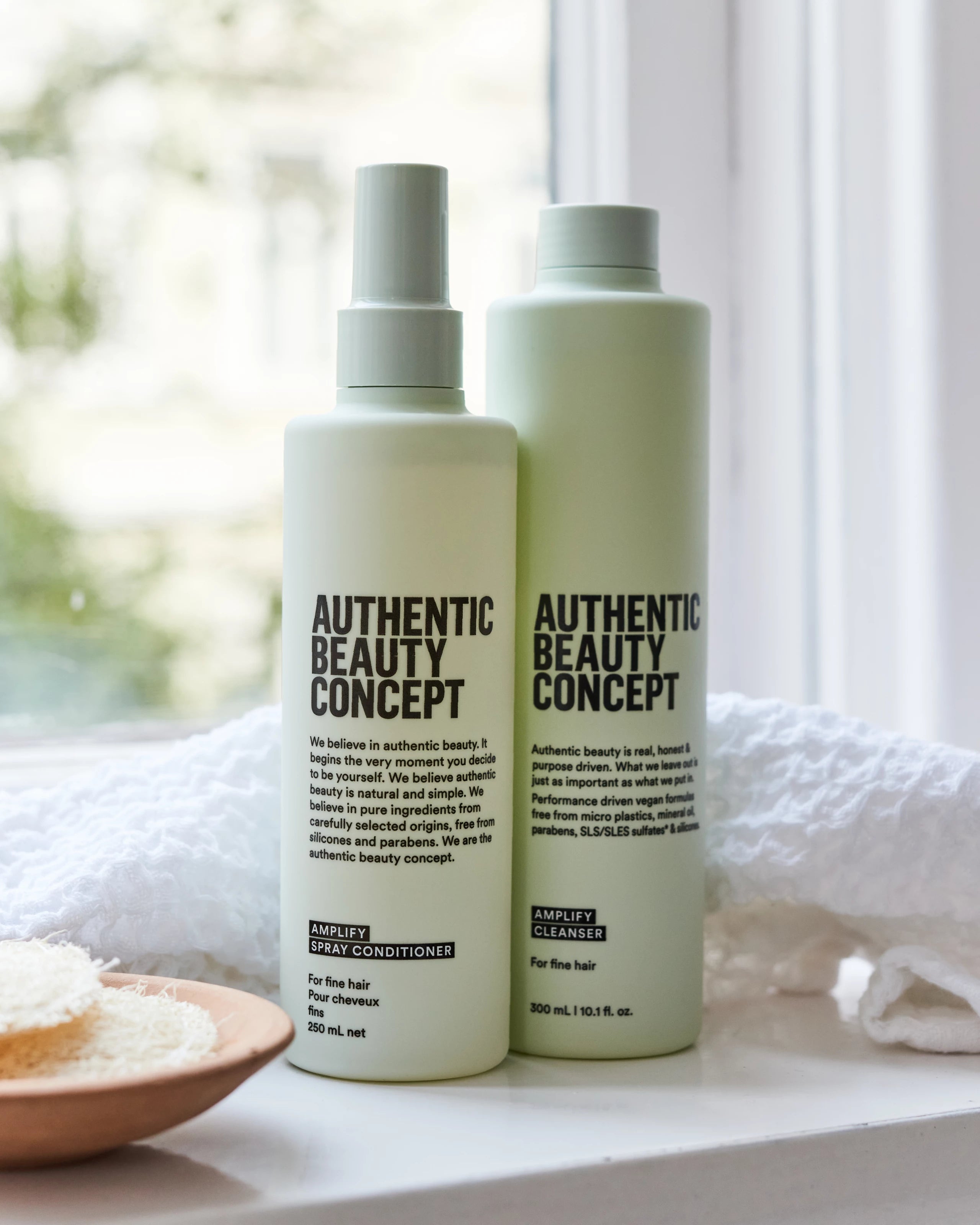 Amplify Spray Conditioner - Odżywka Wzmacniająca w Sprayu do włosów 250 ml - Amabase